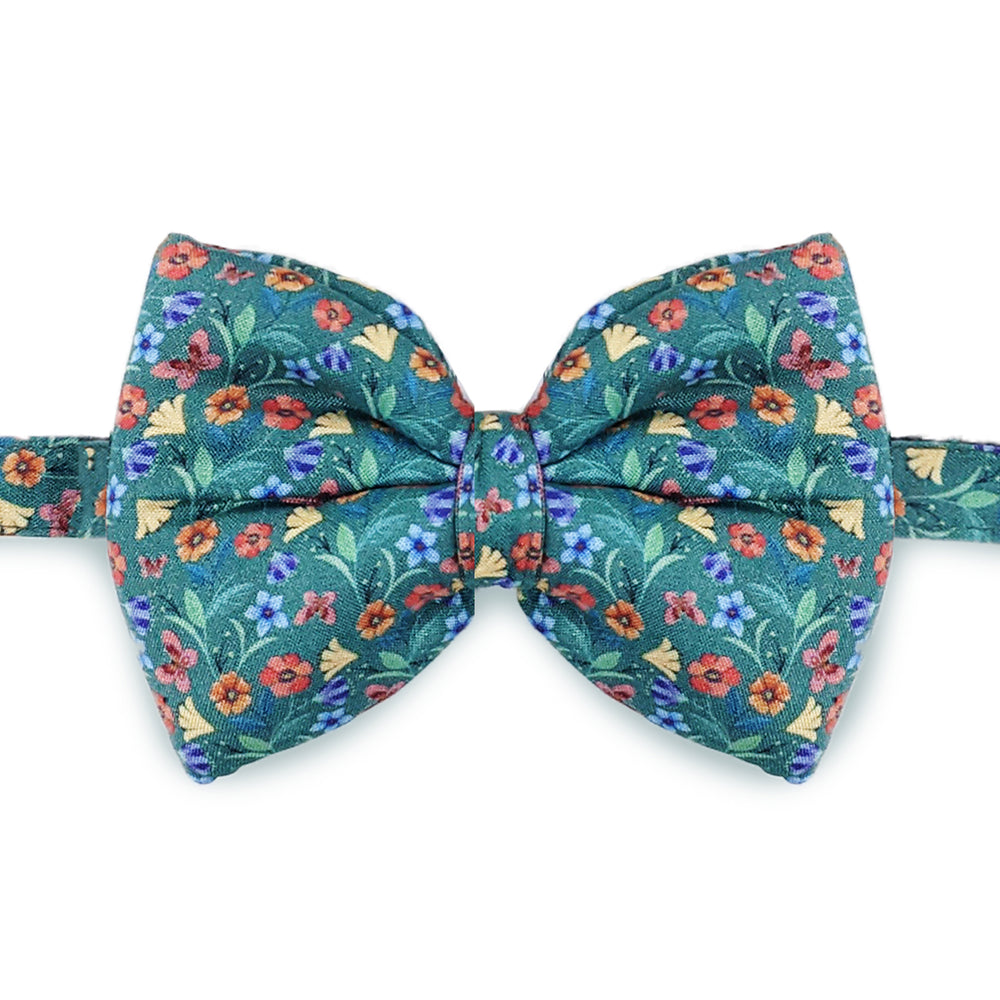 Garden Green Dog Bow Tie