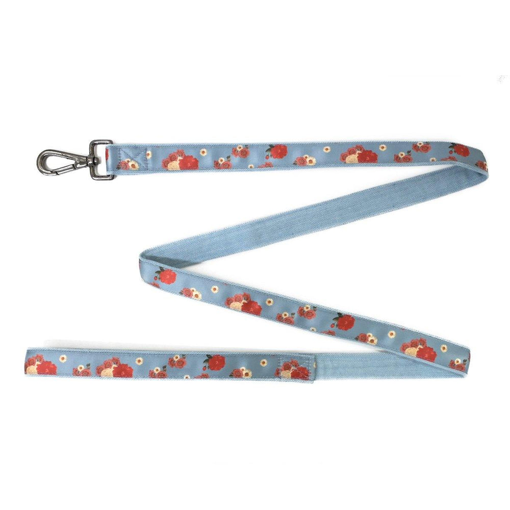 Pawsome Blossom Leash - Mutt of Course